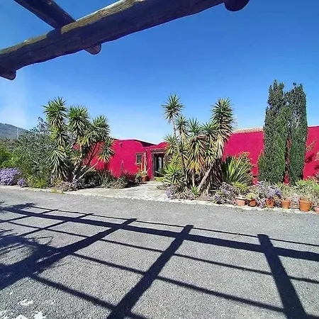 Magnificent With Panoramic Views *