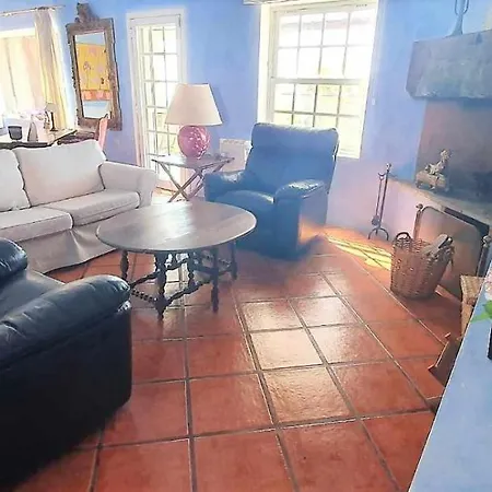 Magnificent With Panoramic Views Chalet